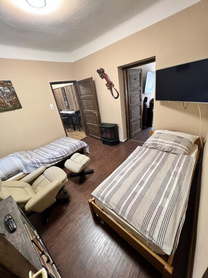 Fehér galamb apartman Gyál Exterior foto