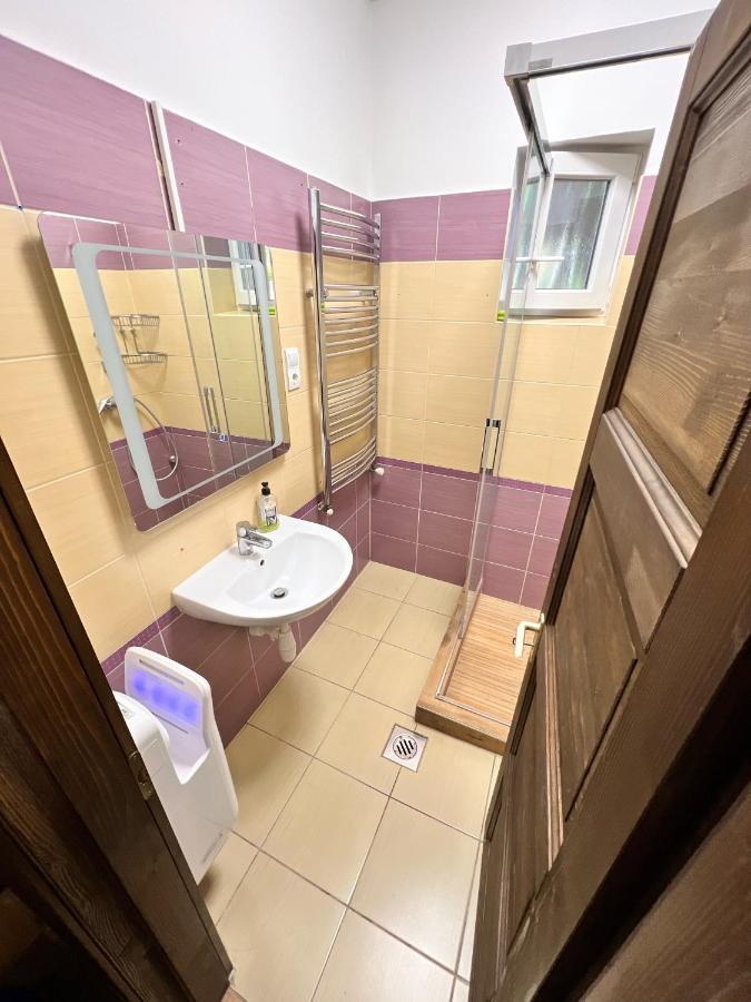 Fehér galamb apartman Gyál Exterior foto